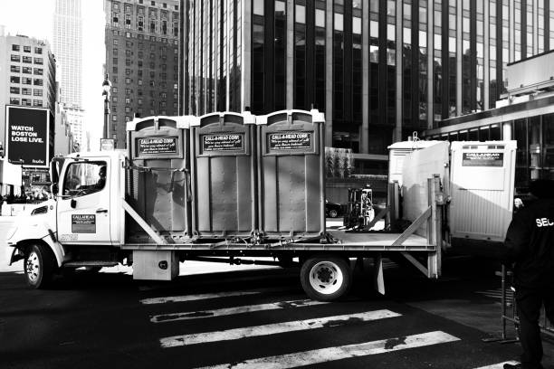 Best Affordable portable toilet rental  in Cobden, IL